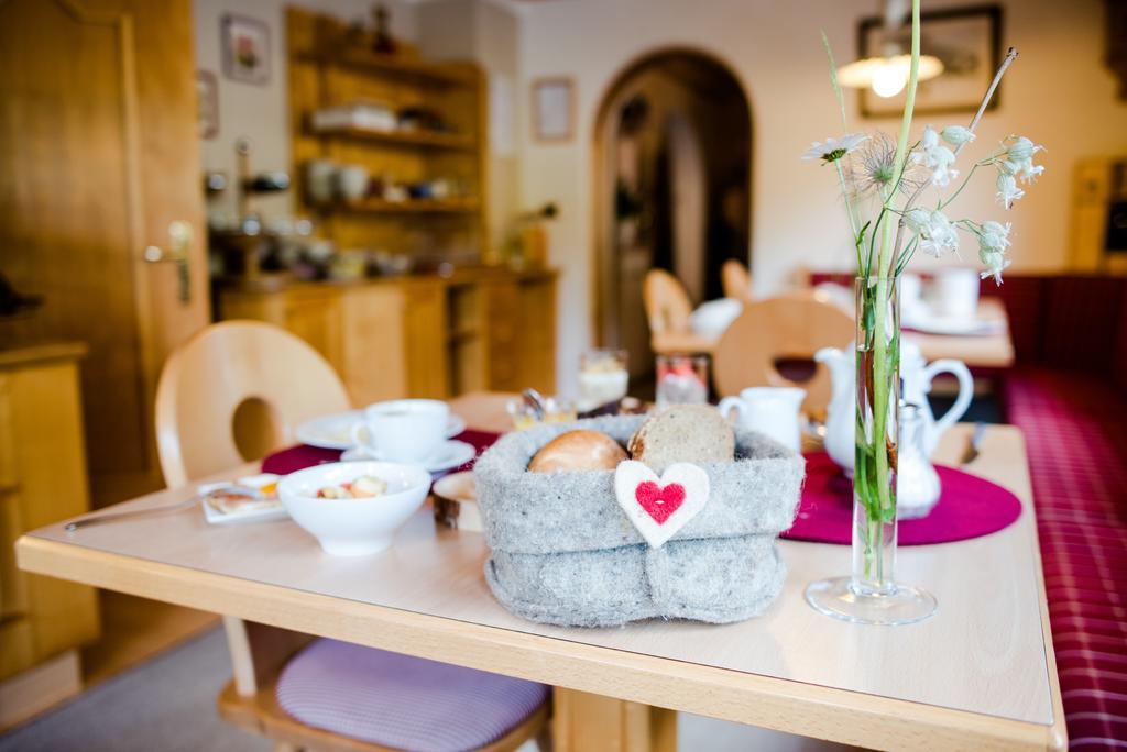 Hotel Garni Ortles Selva di Val Gardena Zewnętrze zdjęcie