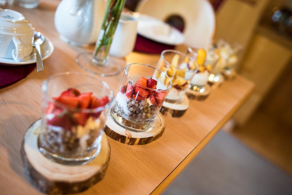 Hotel Garni Ortles Selva di Val Gardena Zewnętrze zdjęcie